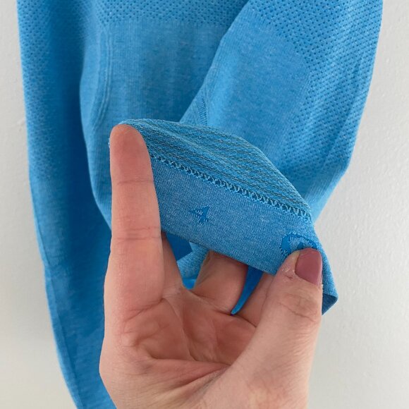 Lululemon Swiftly Tech Racerback Tank Kayak Blue Size 4 - Picture 4 of 5